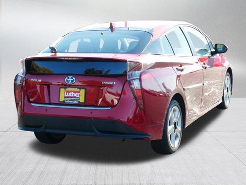 2016 Toyota Prius Four Touring