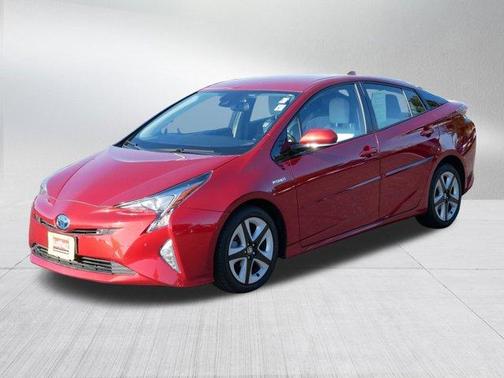 2016 Toyota Prius Four Touring