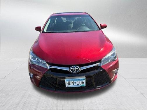 Ruby Flare Pearl 2017 Toyota Camry SE