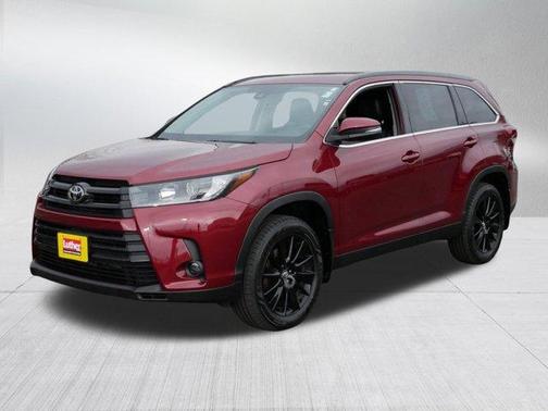 Salsa Red Pearl 2019 Toyota Highlander SE