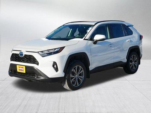 2022 Toyota RAV4 Hybrid XLE Premium