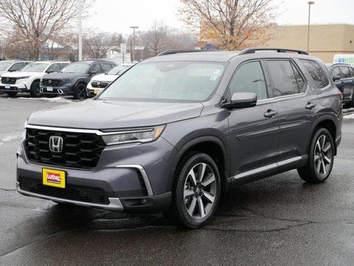2023 Honda Pilot Touring