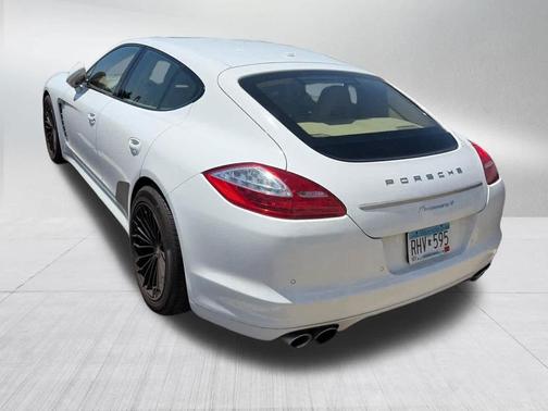 White 2013 Porsche Panamera Platinum Edition