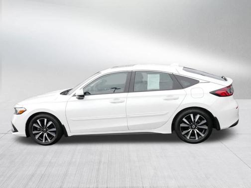 2022 Honda Civic EX-L