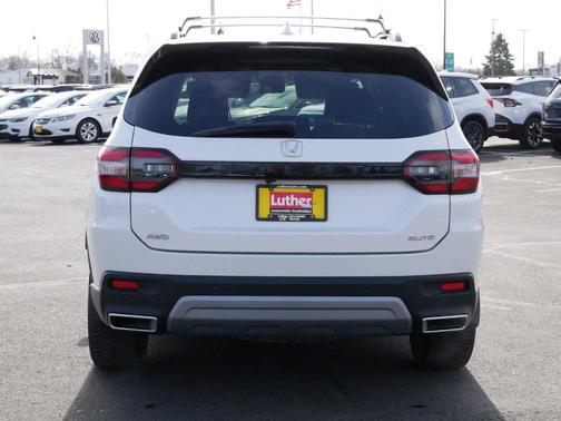 2023 Honda Pilot Elite