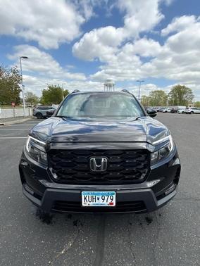Crystal Black Pearl 2023 Honda Passport Elite