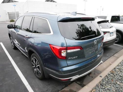 2021 Honda Pilot Touring 7-Passenger