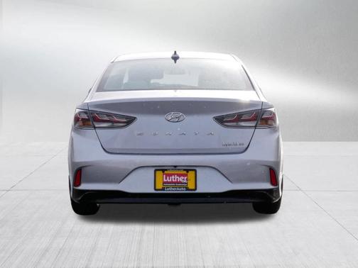 2019 Hyundai SONATA Hybrid SE