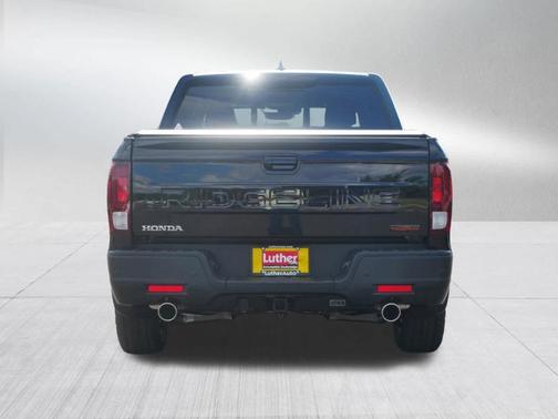 2025 Honda Ridgeline TrailSport+