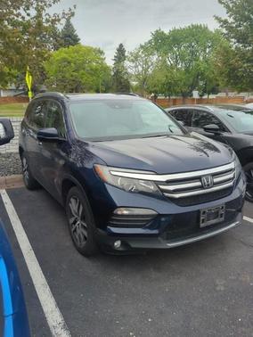 Blue 2016 Honda Pilot Elite