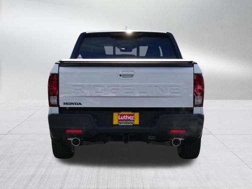 Platinum White Pearl 2026 Honda Ridgeline Black Edition
