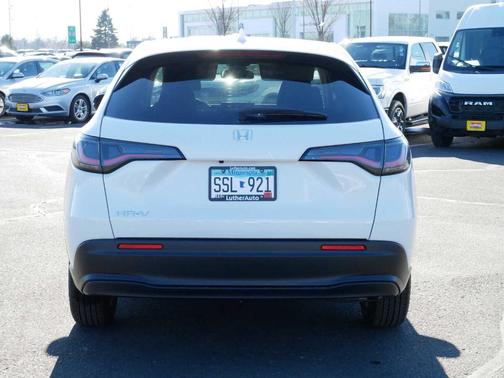 2026 Honda HR-V LX