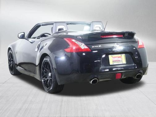 2014 Nissan 370Z Base