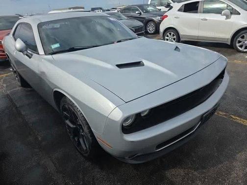 Triple Nickel Clearcoat 2019 Dodge Challenger SXT