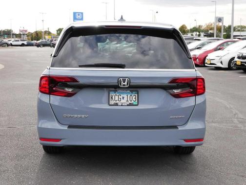 2023 Honda Odyssey Sport