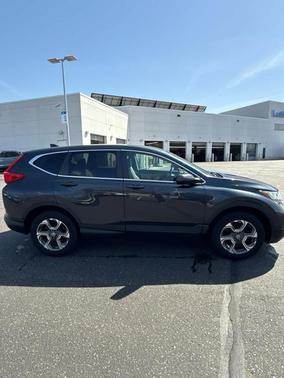 Gray 2018 Honda CR-V EX-L