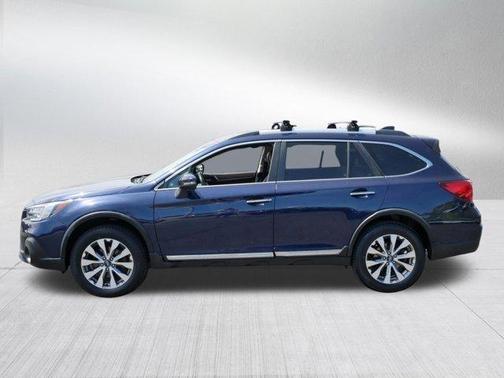 Dark Blue Pearl 2018 Subaru Outback 2.5i Touring