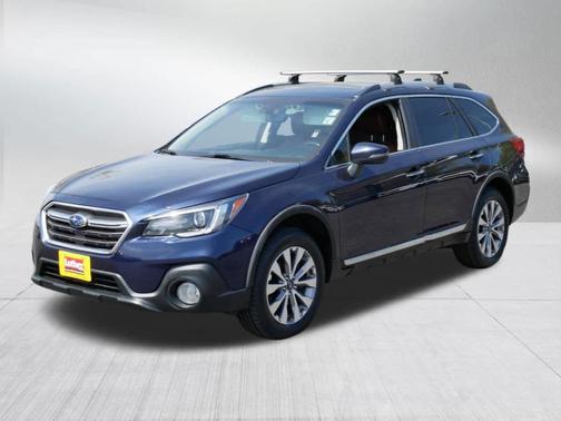 Dark Blue Pearl 2018 Subaru Outback 2.5i Touring