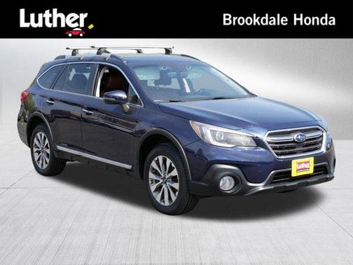Dark Blue Pearl 2018 Subaru Outback 2.5i Touring