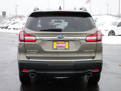 2022 Subaru Ascent Premium 7-Passenger