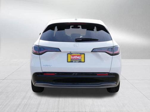 Platinum White Pearl 2024 Honda HR-V EX-L