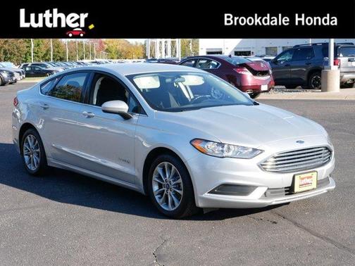 2017 Ford Fusion Hybrid SE