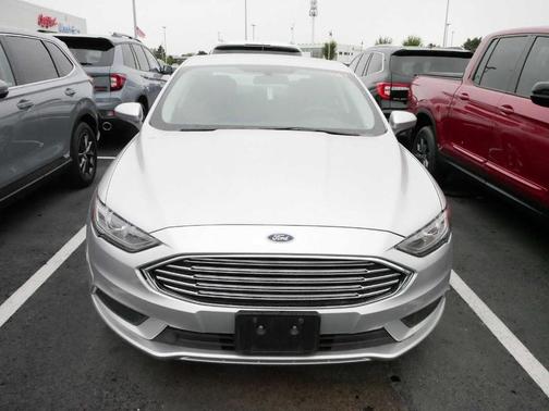 2017 Ford Fusion Hybrid SE