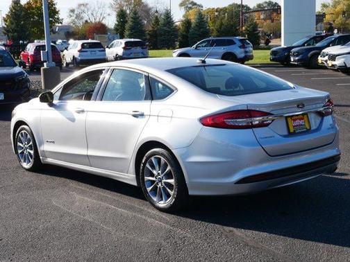 2017 Ford Fusion Hybrid SE