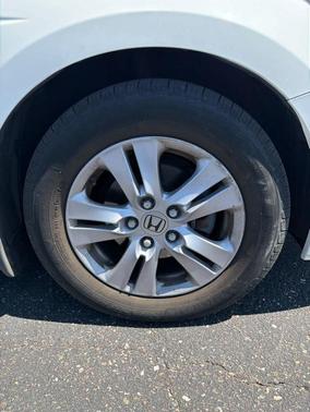 White 2012 Honda Accord SE