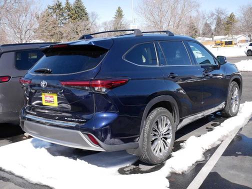 2020 Toyota Highlander Platinum