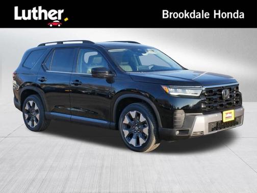 Crystal Black Pearl 2026 Honda Pilot Touring