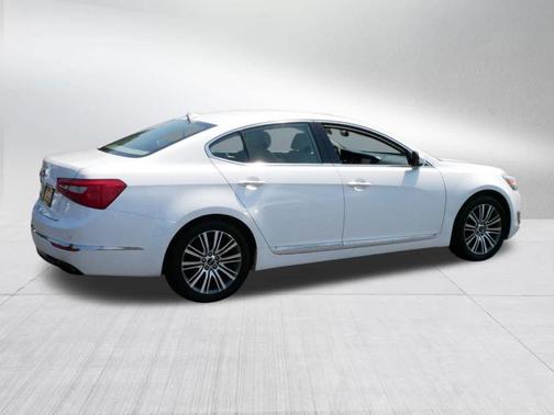 2015 Kia Cadenza Premium