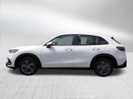 Platinum White Pearl 2027 Honda HR-V LX