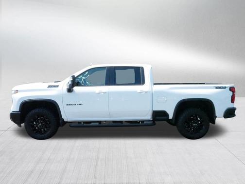 2025 Chevrolet Silverado 3500 LTZ