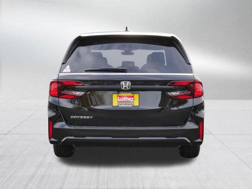 Crystal Black Pearl 2026 Honda Odyssey EX-L