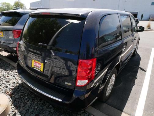 2016 Dodge Grand Caravan AVP/SE