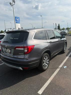 Modern Steel Metallic 2019 Honda Pilot EX-L