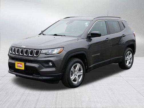 Granite Crystal Clearcoat Metallic 2023 Jeep Compass Latitude