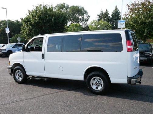 2018 GMC Savana 3500 LS