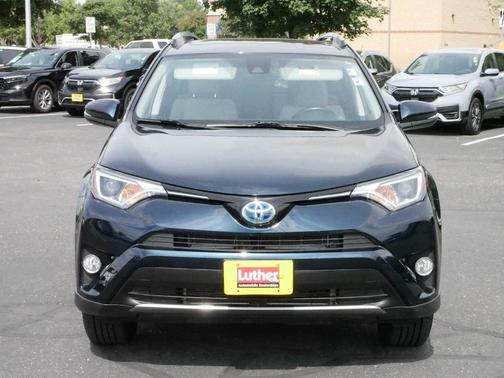2017 Toyota RAV4 Hybrid XLE