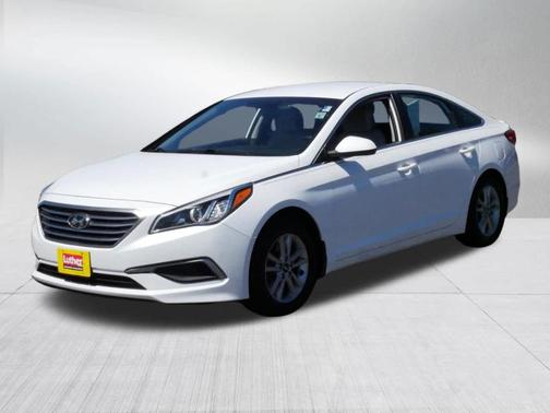 Quartz White Pearl 2016 Hyundai SONATA SE