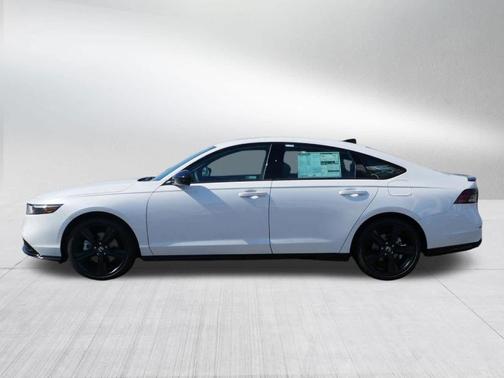 Platinum White Pearl 2026 Honda Accord Hybrid Sport-L