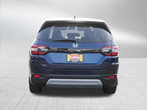 2023 Honda Pilot EX-L 8-Passenger