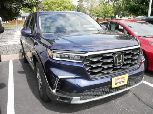 2023 Honda Pilot EX-L 8-Passenger