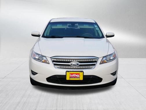 2011 Ford Taurus SEL