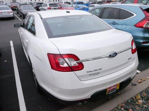 2011 Ford Taurus SEL