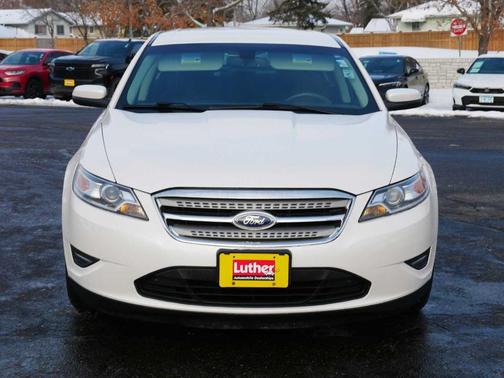 2011 Ford Taurus SEL