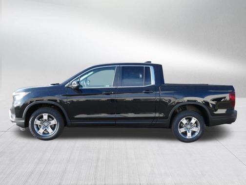 Crystal Black Pearl 2026 Honda Ridgeline RTL