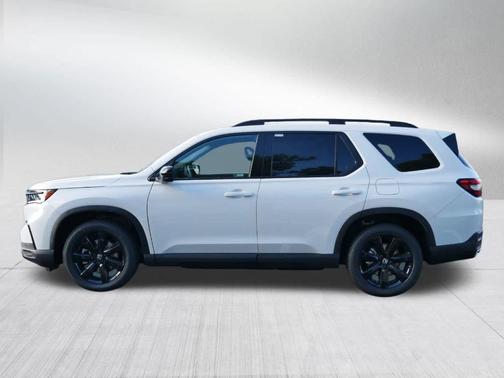 2025 Honda Pilot Black Edition