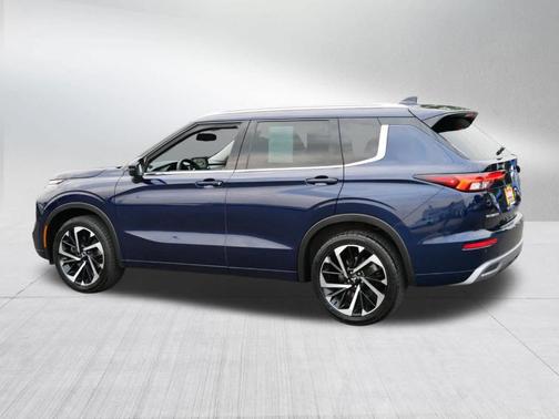 2022 Mitsubishi Outlander SEL